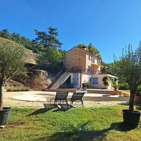 Holiday home Romantic-louveteaux-en-provence**** Saint-Pierre (Alpes-de-Haute-Provence)