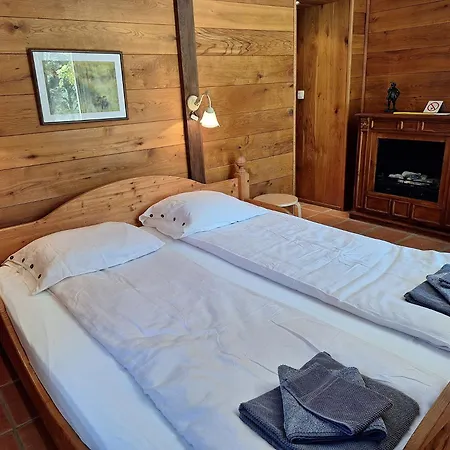 Holiday home Romantic-louveteaux-en-provence**** *