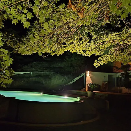 Holiday home Romantic-louveteaux-en-provence****